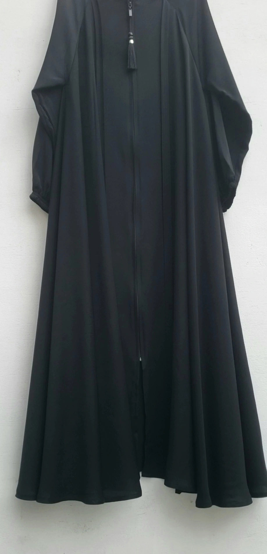 Black Full Zip abaya