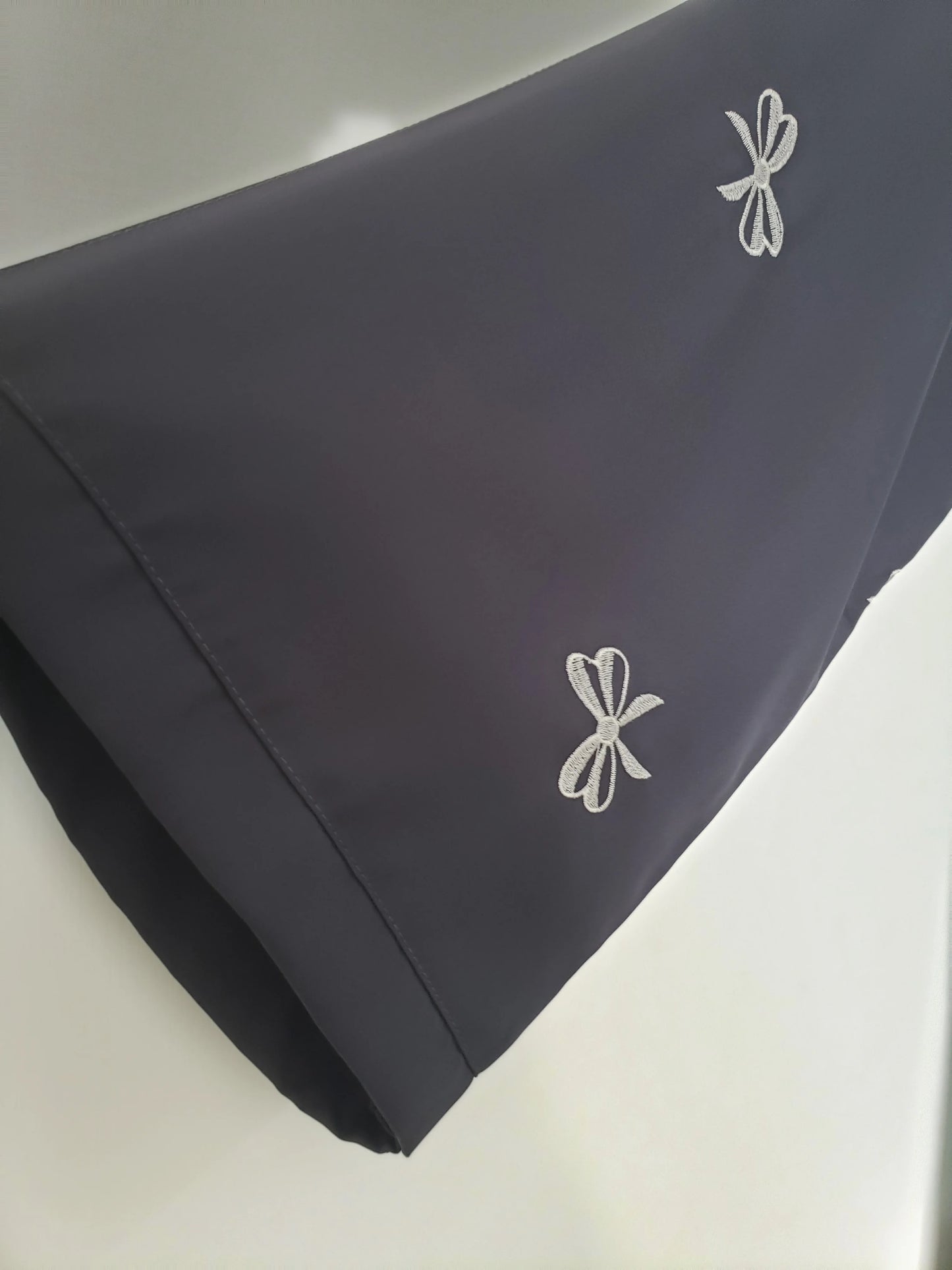 Hale Navy Bow‑detailed Abaya