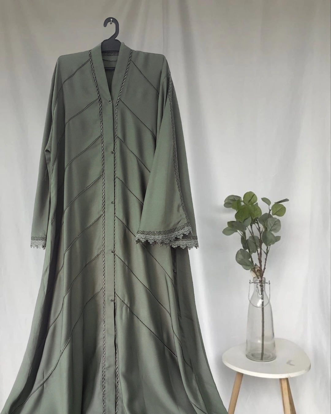 Pistachio Lace and Stone